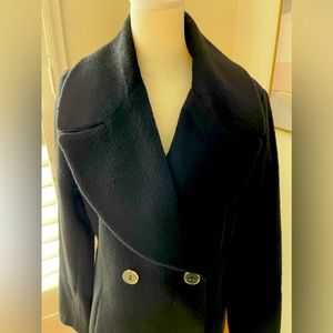 TAHARI mid length coat NWT size 10 perfect 53% wool 45% polyester 2% nylon lined